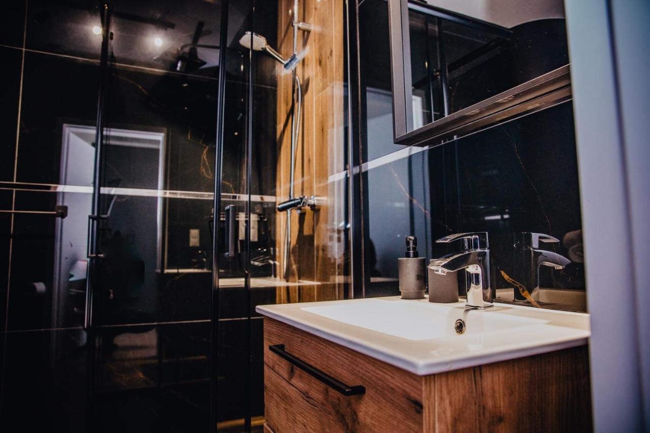 Jbhotels Apartament Premium Hanza Tower Szczecin Kültér fotó